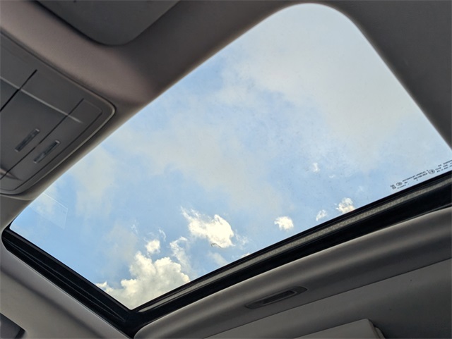 2020 GMC Yukon SLT Red at DeMontrond Auto Country