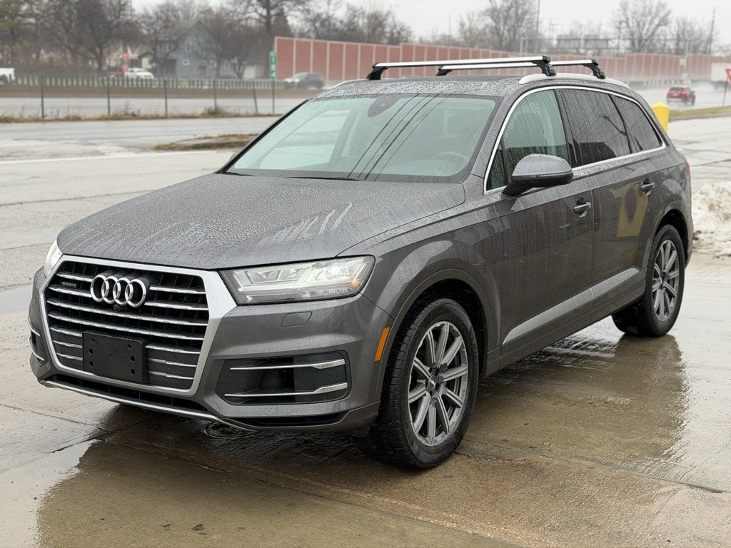 2019 Audi Q7 Premium Plus's photo