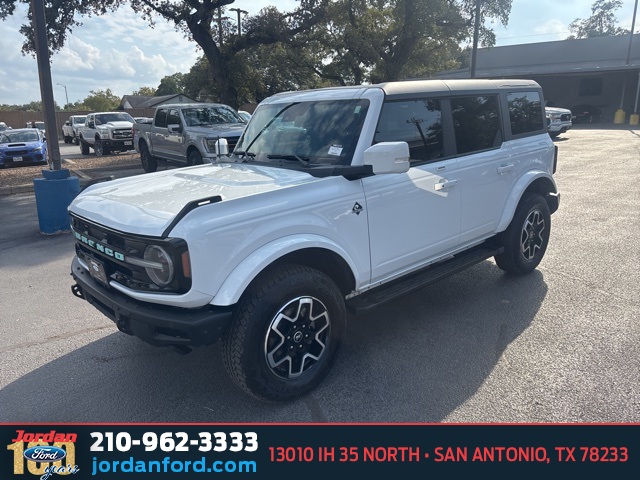 Used Car 2022 Ford Bronco  Outer Banks For Sale Under $40,000 In San Antonio, Texas