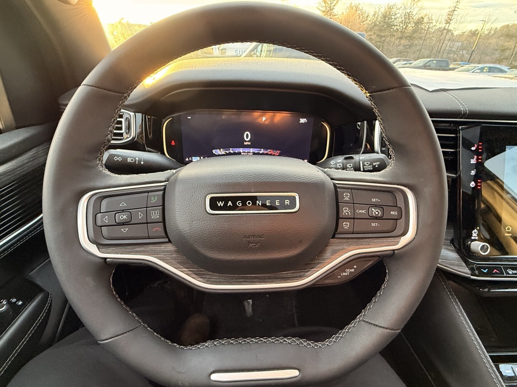 2023 Jeep Wagoneer Series III 4WD