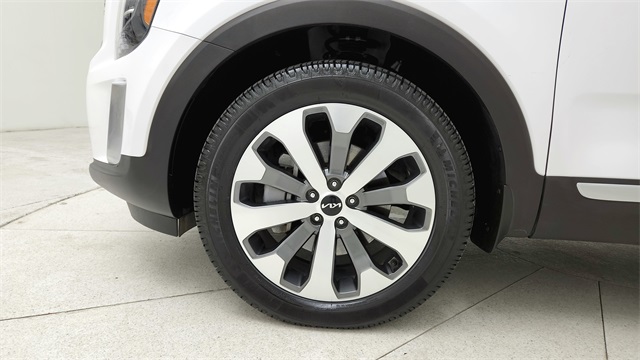 2022 Kia Telluride S - 8