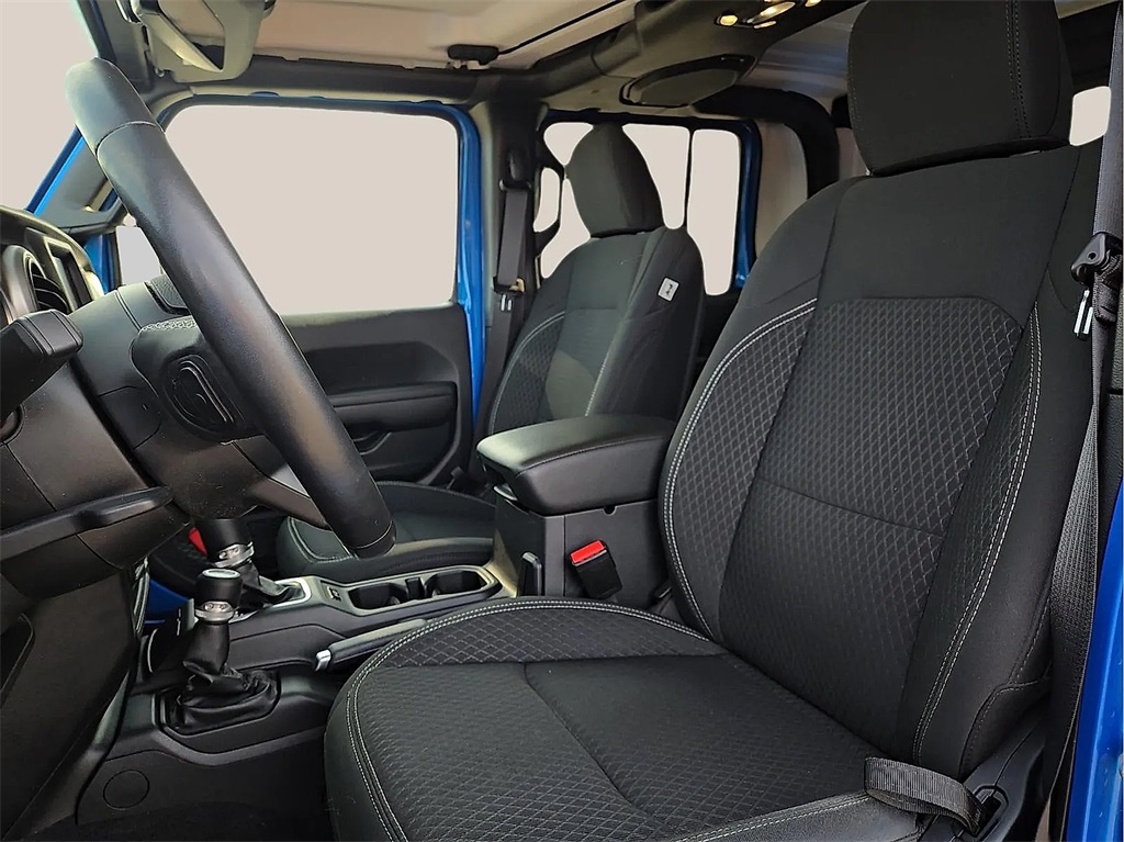 Used 2021 Jeep Gladiator For Sale in Farmington, AR