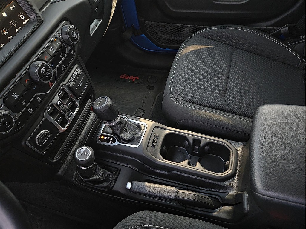 Used 2021 Jeep Gladiator For Sale in Farmington, AR