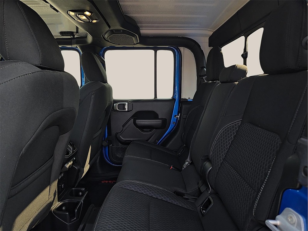 Used 2021 Jeep Gladiator For Sale in Farmington, AR