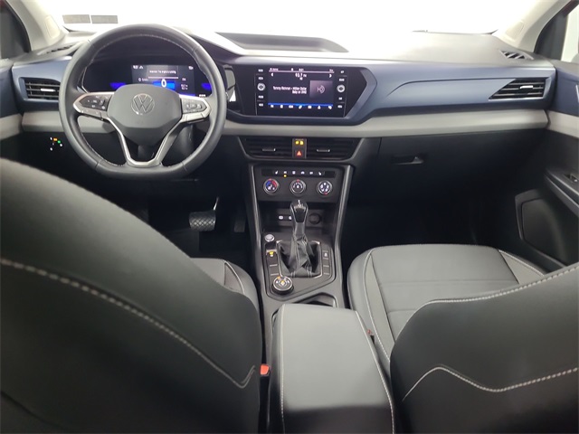 2022 – Volkswagen – Taos