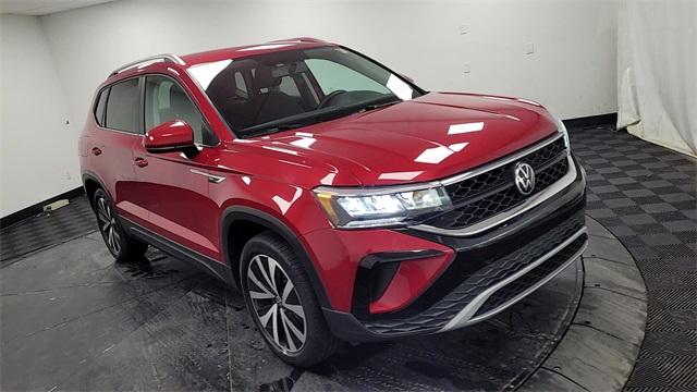 2022 – Volkswagen – Taos