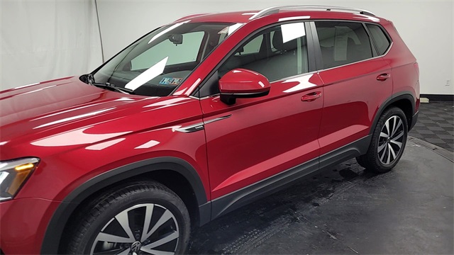 2022 – Volkswagen – Taos