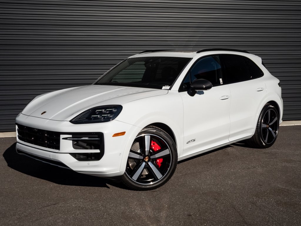 2025 Porsche Cayenne GTS AWD