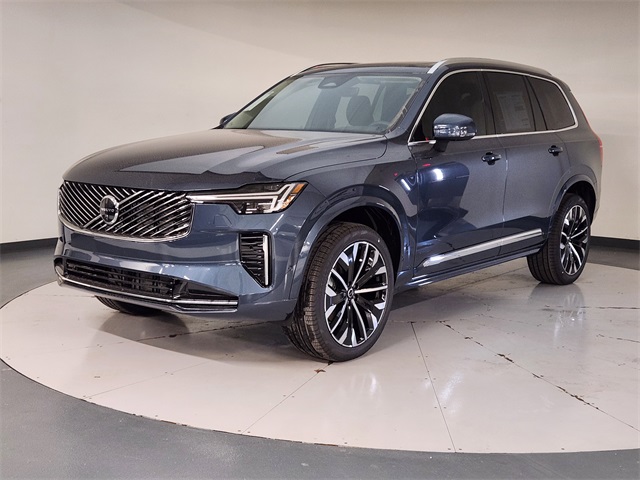 2026 Volvo XC90 B5 Plus