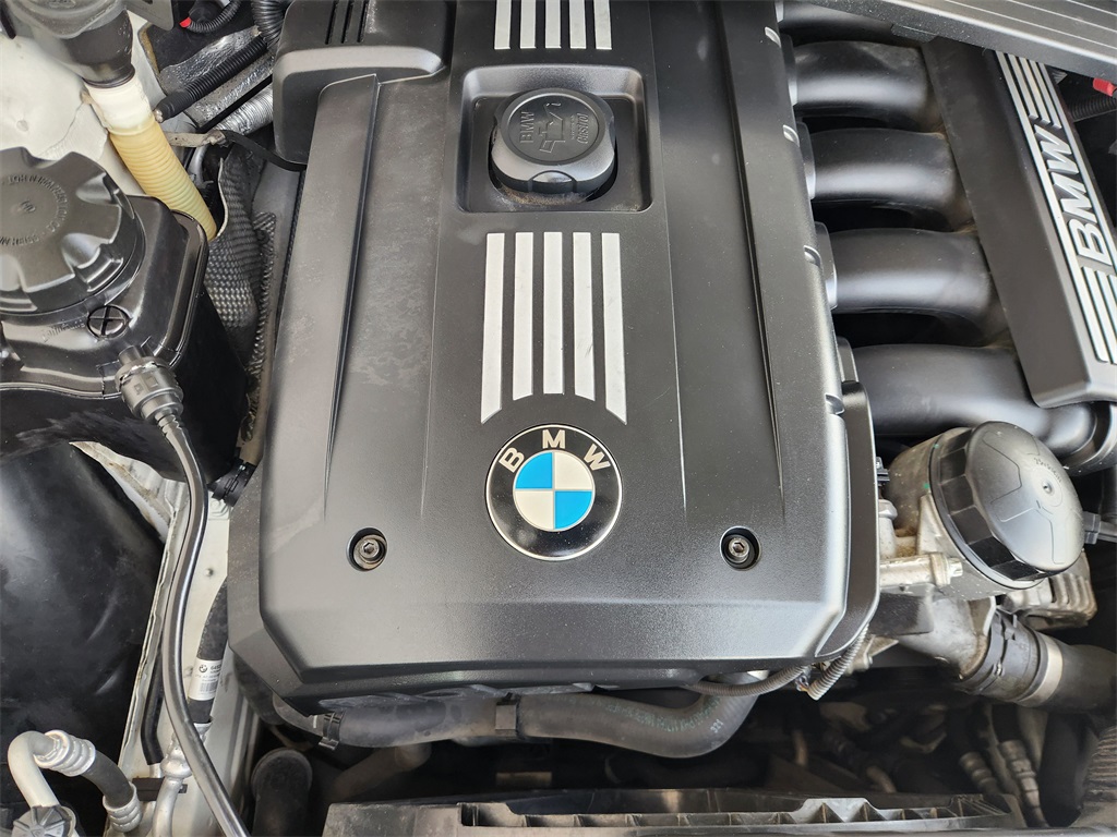 2011 BMW 3 Series 328i White at North Houston Mitsubishi