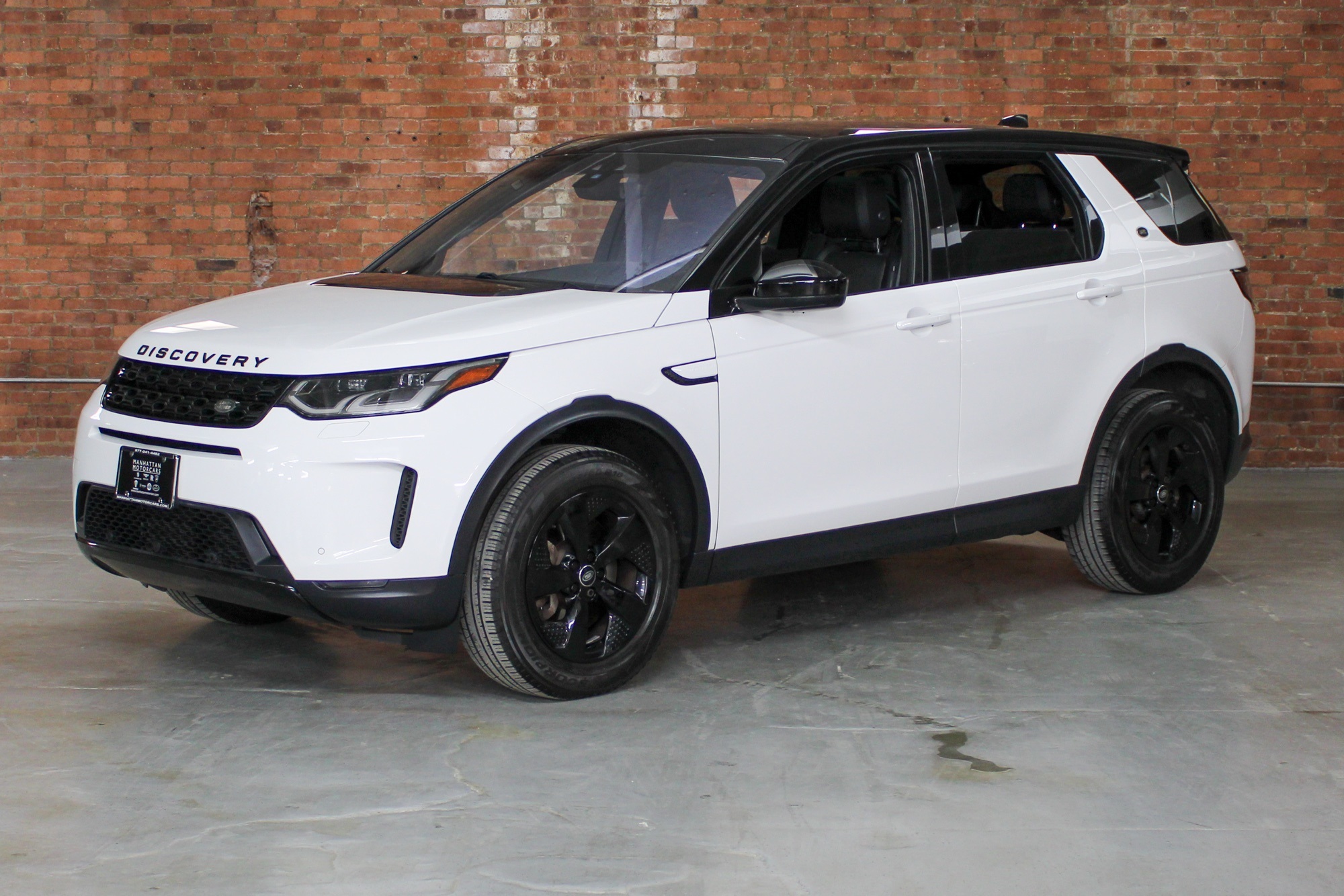 /2020 Land-Rover Discovery-Sport