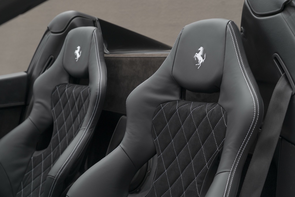 2013 Ferrari 458 Spider Base - Photo 15