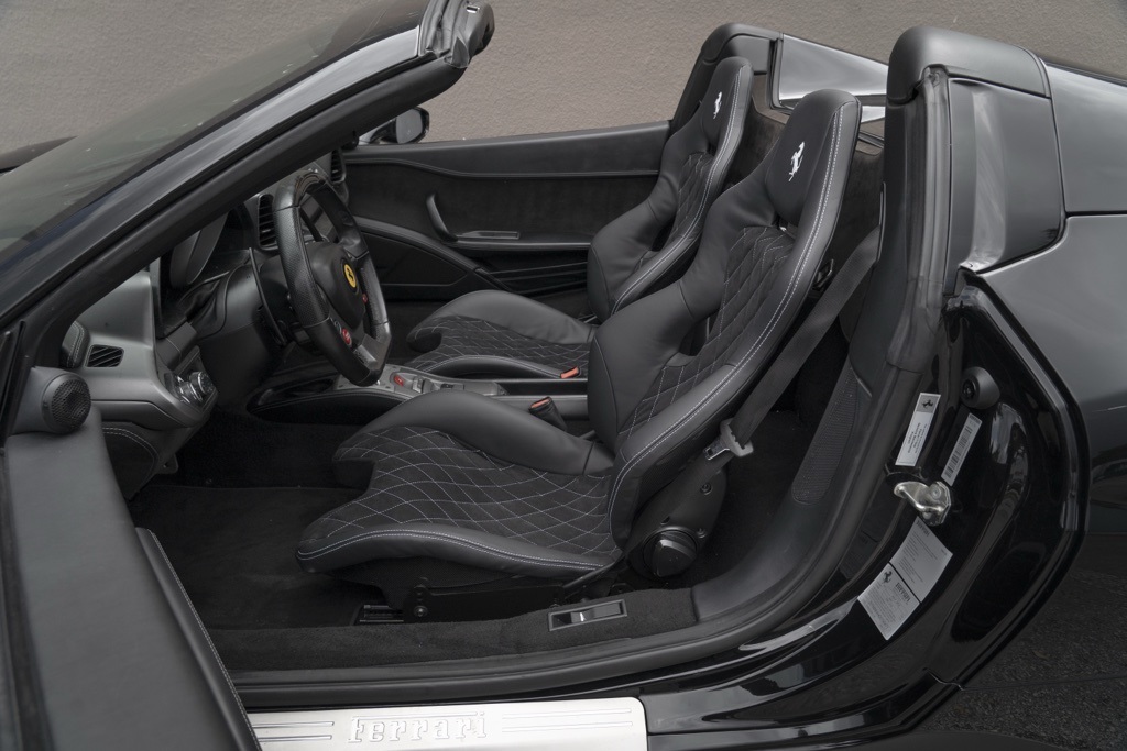 2013 Ferrari 458 Spider Base - Photo 17