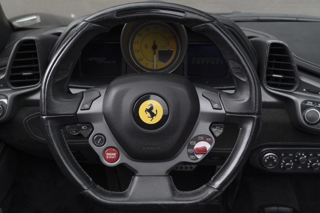 2013 Ferrari 458 Spider Base - Photo 21