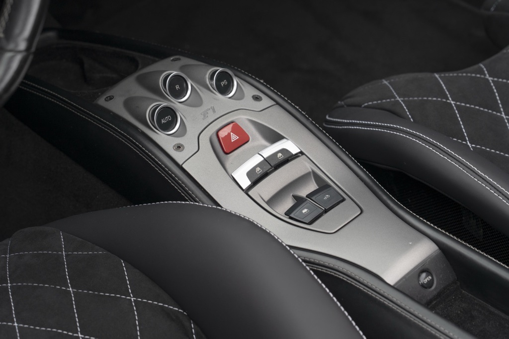 2013 Ferrari 458 Spider Base - Photo 24