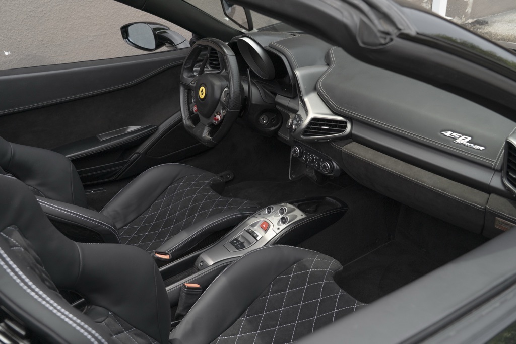 2013 Ferrari 458 Spider Base - Photo 29