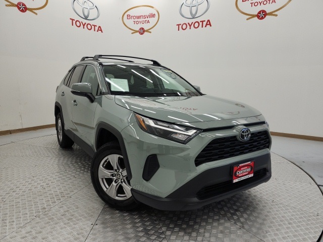 2023 Toyota RAV4 XLE FWD