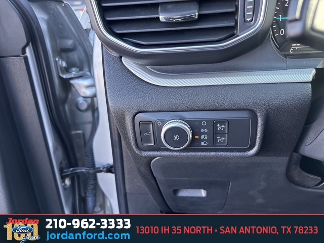 Used Car 2022 Ford Explorer  Xlt For Sale Under $30,000 In San Antonio, Texas