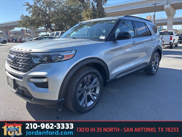 Used Car 2022 Ford Explorer  Xlt For Sale Under $30,000 In San Antonio, Texas