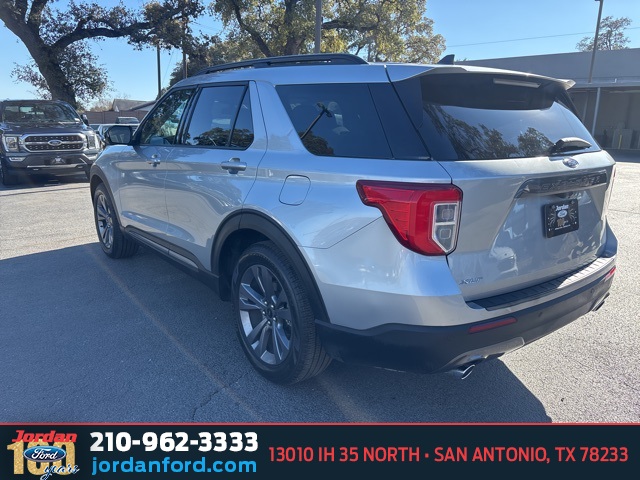 Used Car 2022 Ford Explorer  Xlt For Sale Under $30,000 In San Antonio, Texas