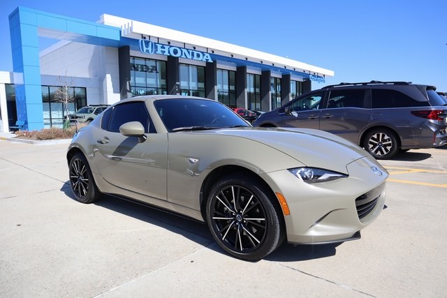 2024 Mazda MX-5 Miata RF Grand Touring RWD