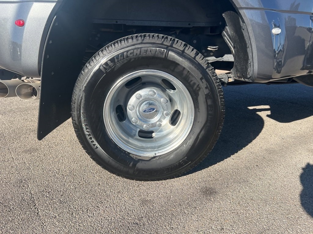 Used Car 2024 Ford F-350sd  Xlt For Sale Under $70,000 In Floresville, Texas