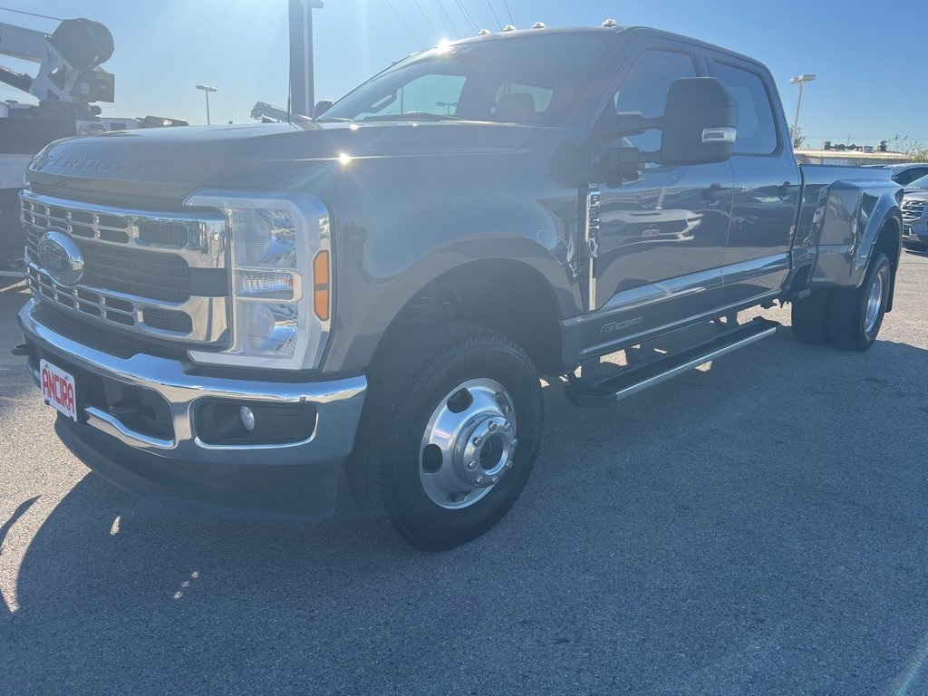 Used Car 2024 Ford F-350sd  Xlt For Sale Under $70,000 In Floresville, Texas
