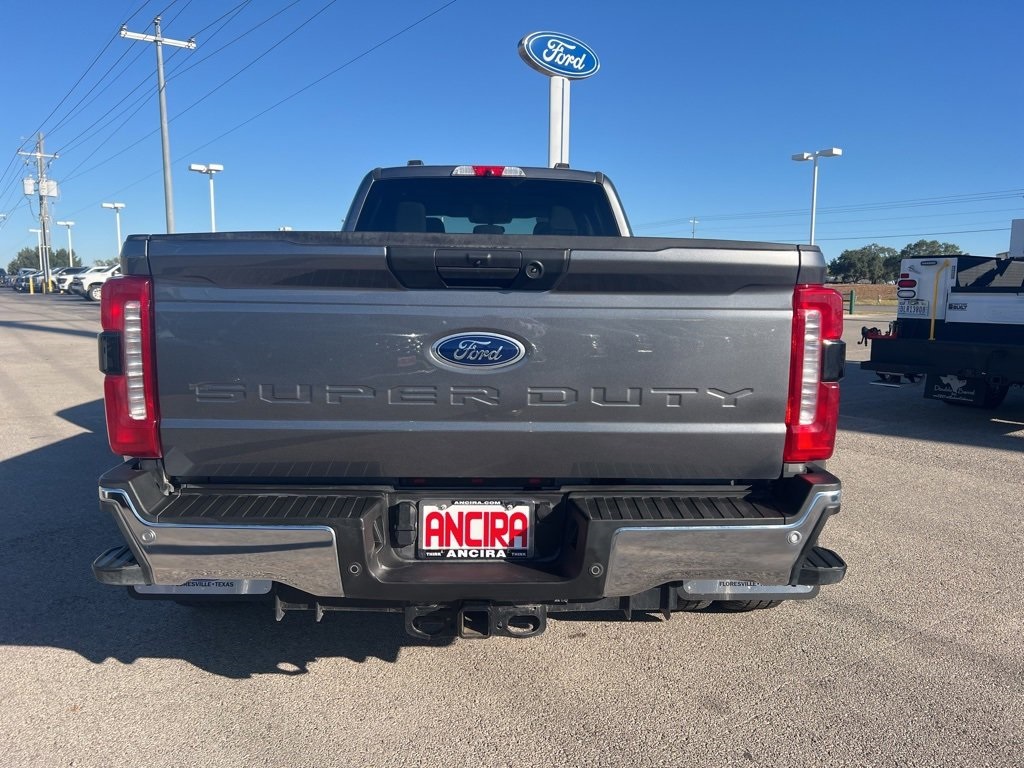 Used Car 2024 Ford F-350sd  Xlt For Sale Under $70,000 In Floresville, Texas