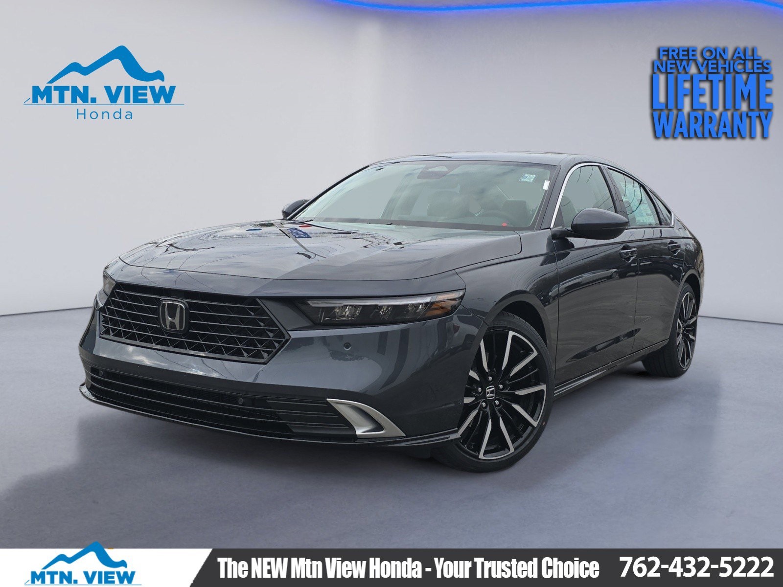 2025 Honda Accord Hybrid Touring FWD