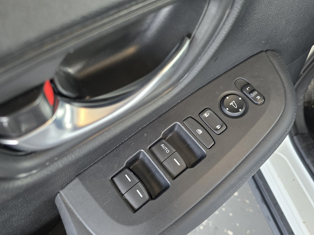 Thumbnail: 2024 Honda HR-V - 9