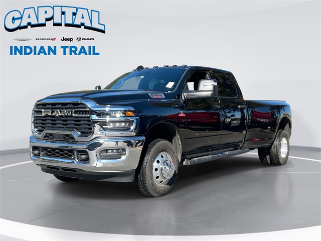 2026 RAM 3500 Tradesman Crew Cab LB DRW 4WD