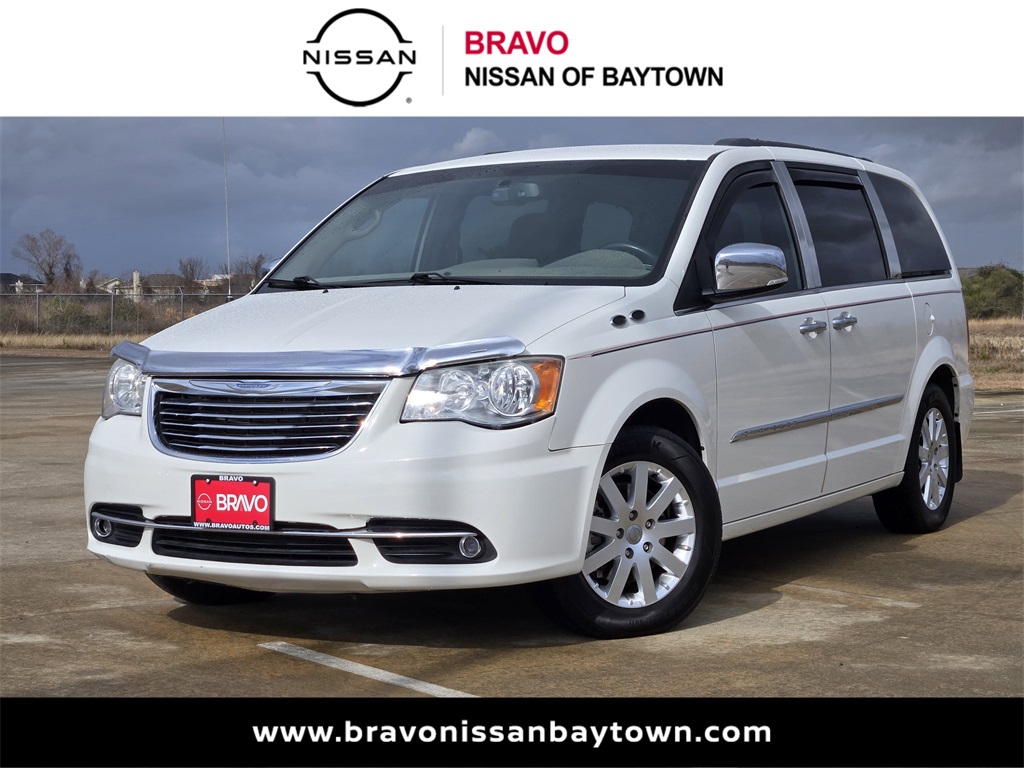 2012 Chrysler Town & Country Touring-L