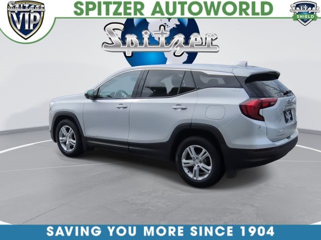 View vehicle photo 7