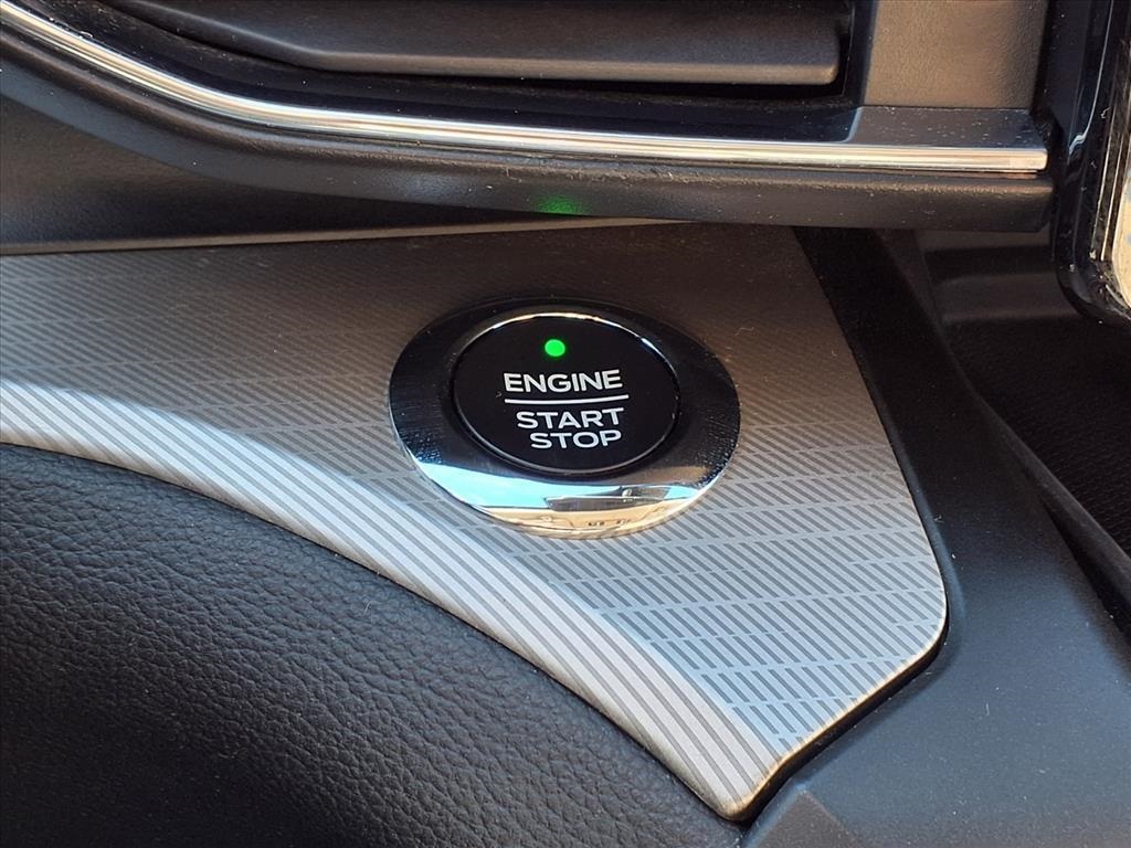 2020 Ford Explorer XLT White at Shottenkirk Kia Fort Bend