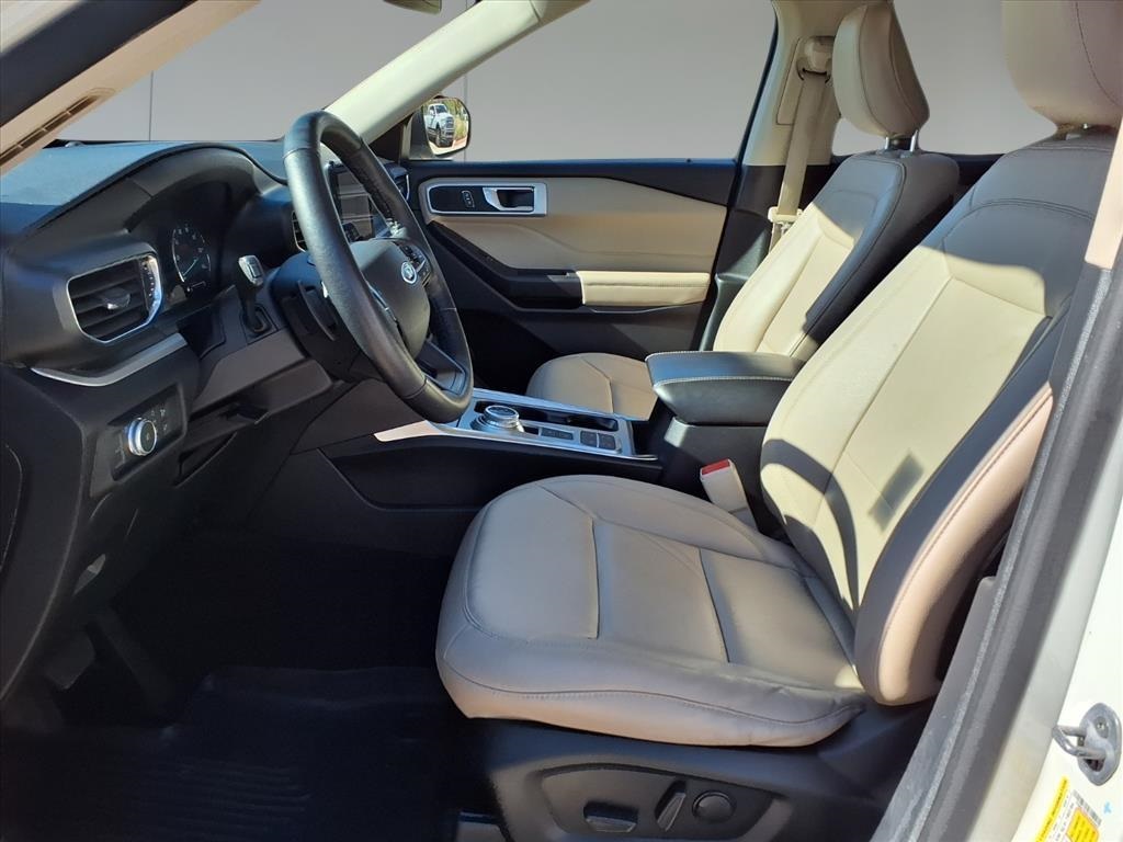2020 Ford Explorer XLT White at Shottenkirk Kia Fort Bend