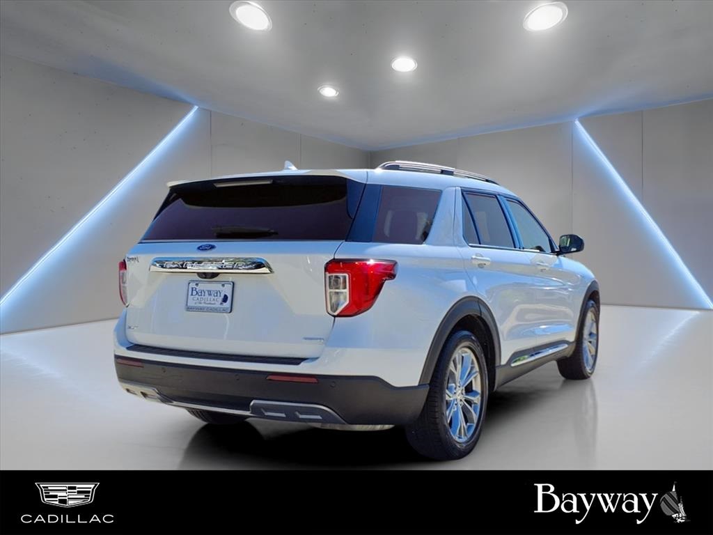 2020 Ford Explorer XLT White at Shottenkirk Kia Fort Bend