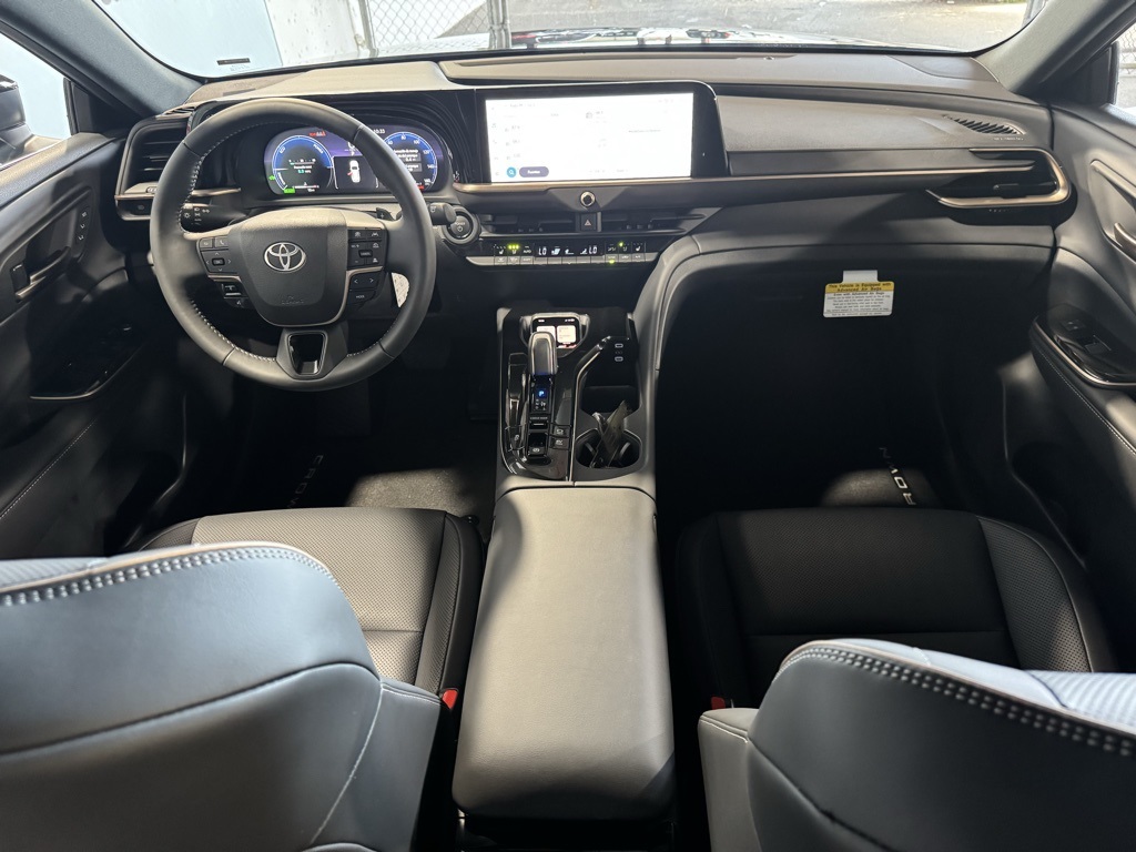 Thumbnail: 2025 Toyota Crown Signia - 28