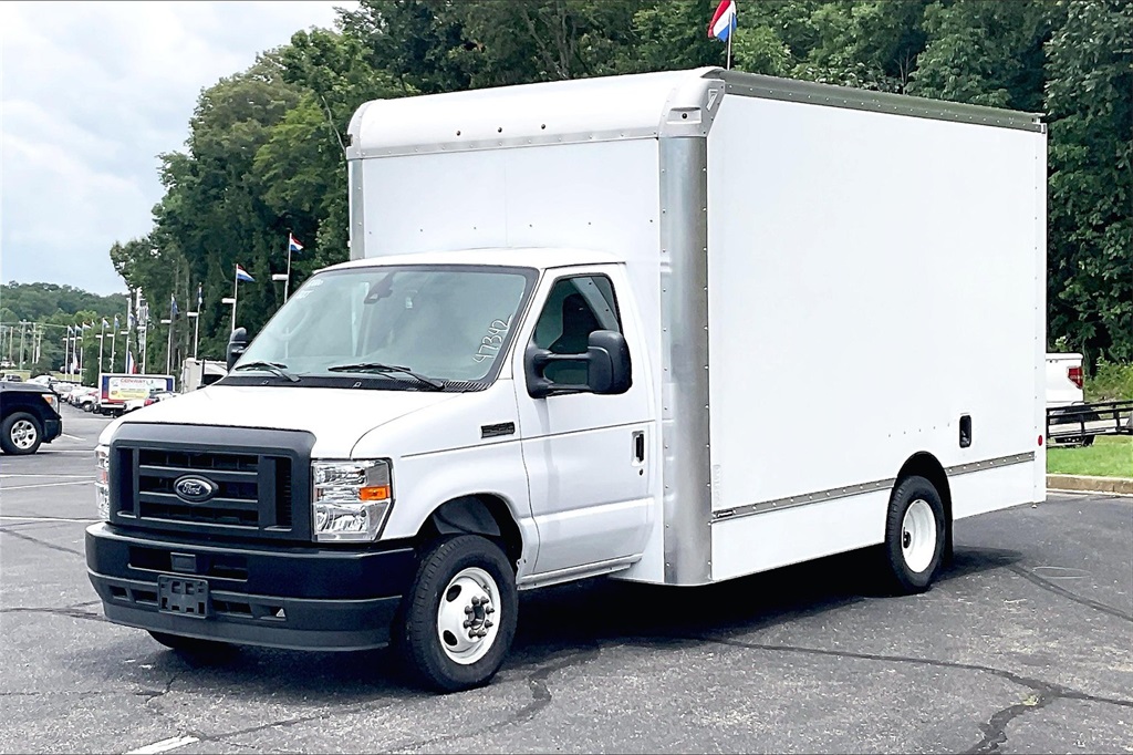 New 2024 Ford E-450SD For Sale in OLIVE BRANCH, MS