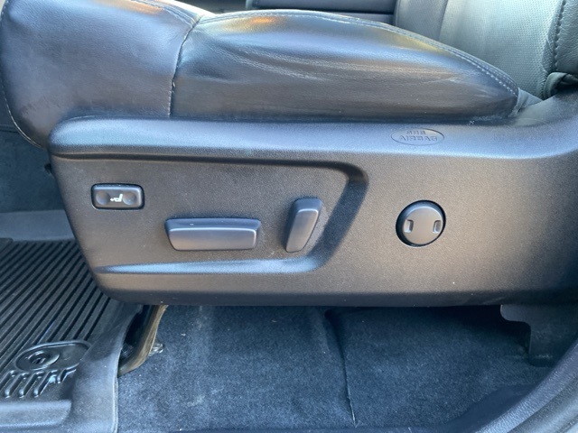 Used Car 2020 Toyota Tundra  Platinum For Sale Under $40,000 In San Antonio, Texas