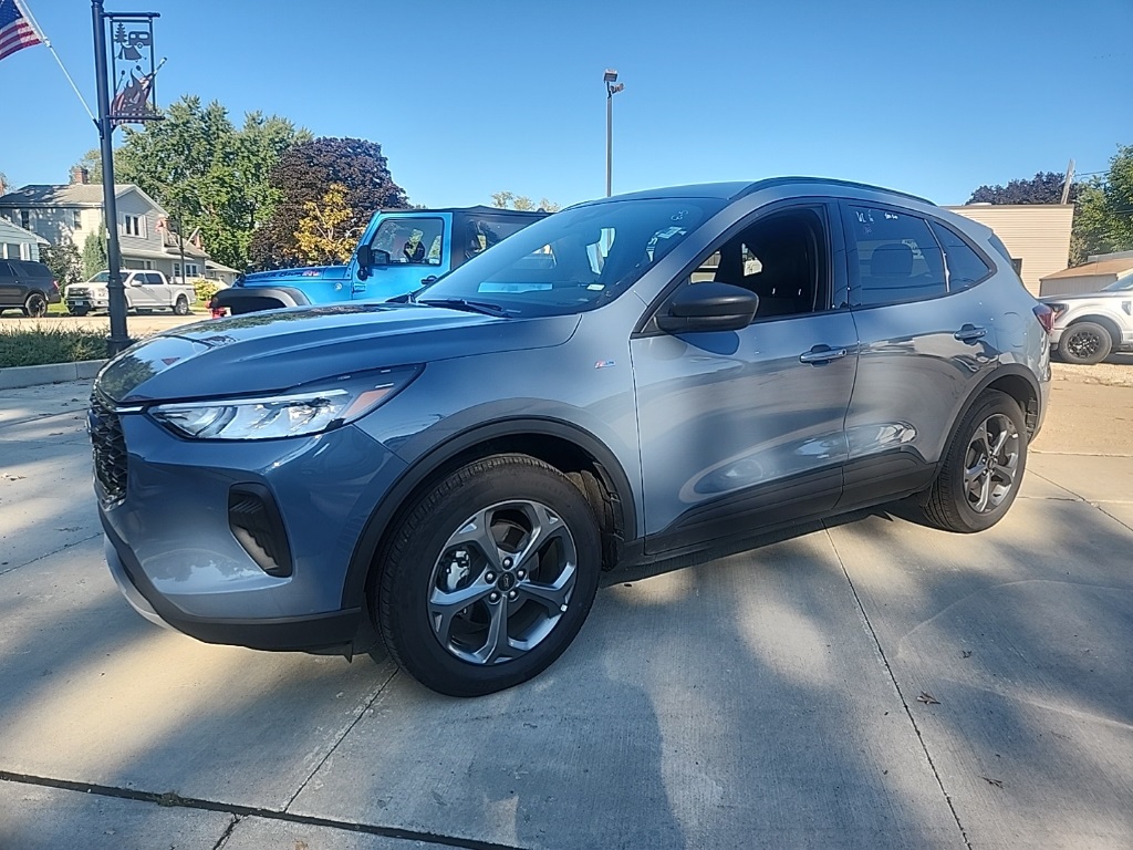 2025 Ford Escape