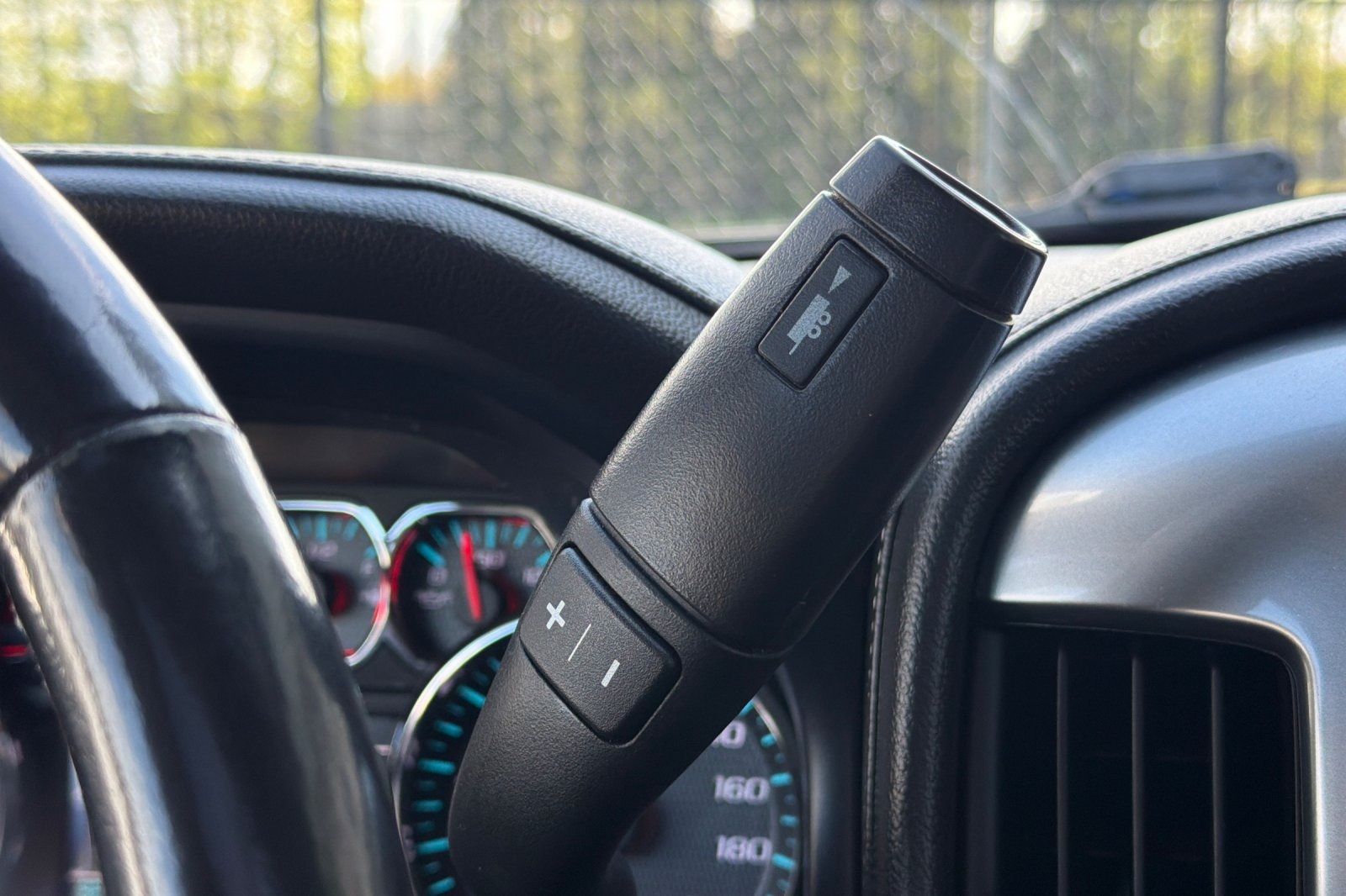 2015 Chevrolet Silverado 2500HD LTZ - Photo 22