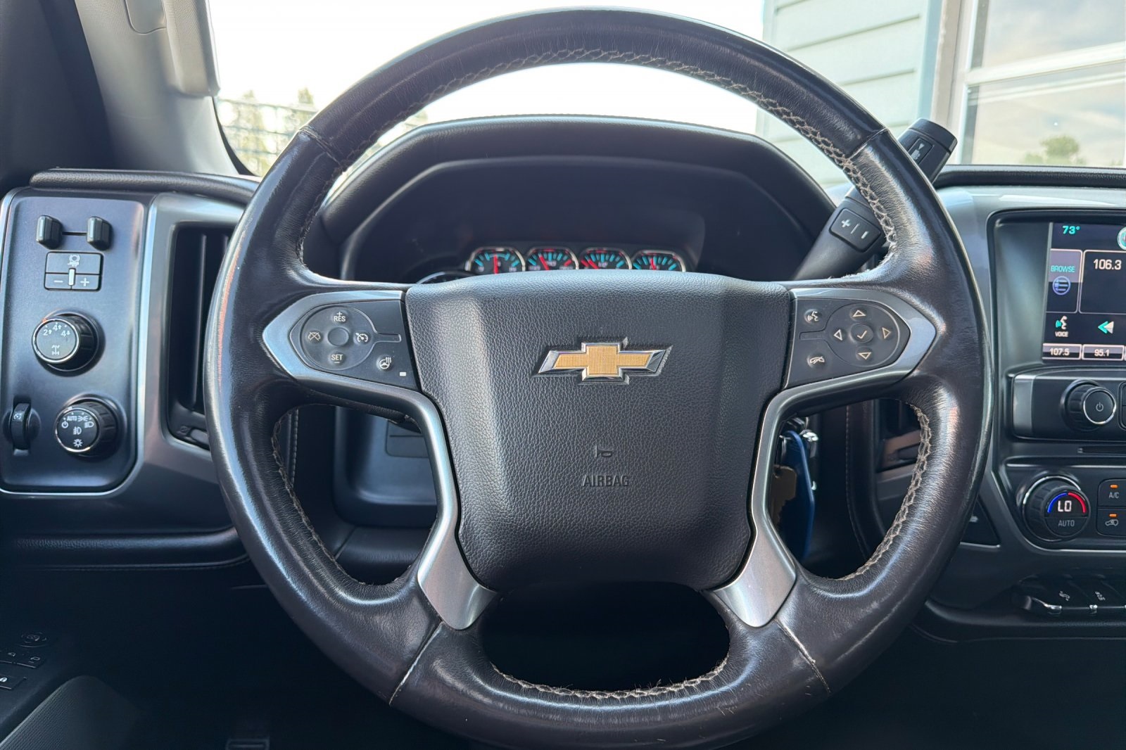 2015 Chevrolet Silverado 2500HD LTZ - Photo 23