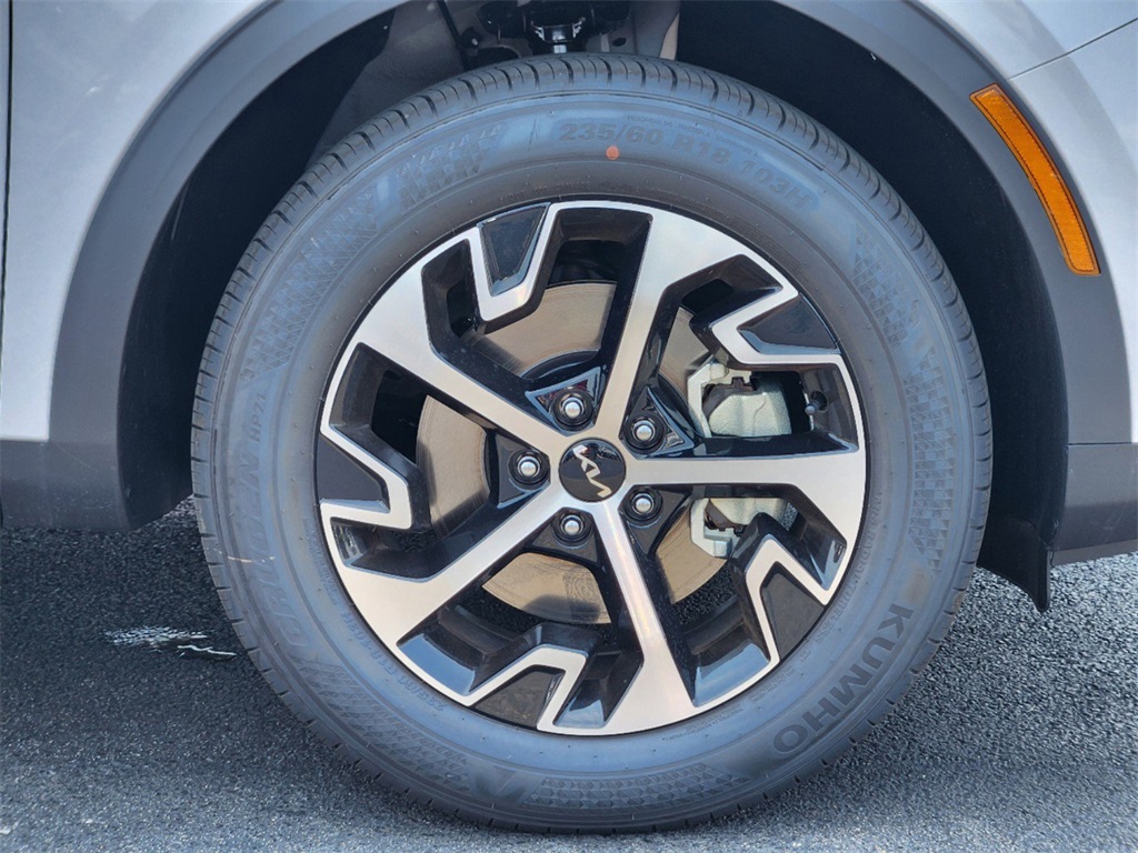2025 Kia Sportage EX - 6
