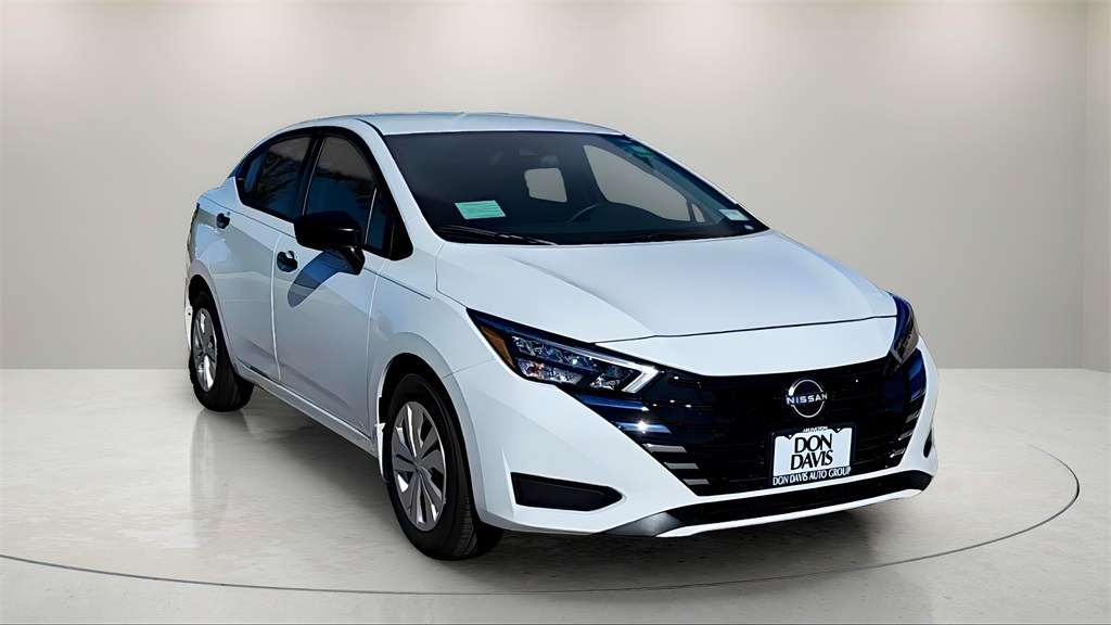 2025 Nissan Versa