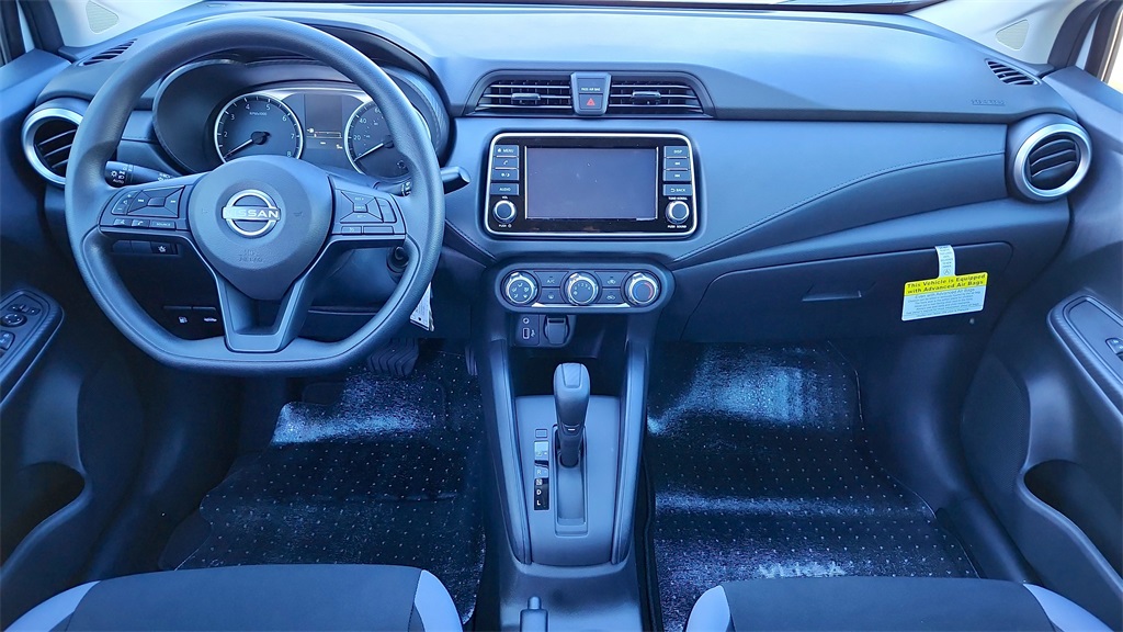 2025 Nissan Versa