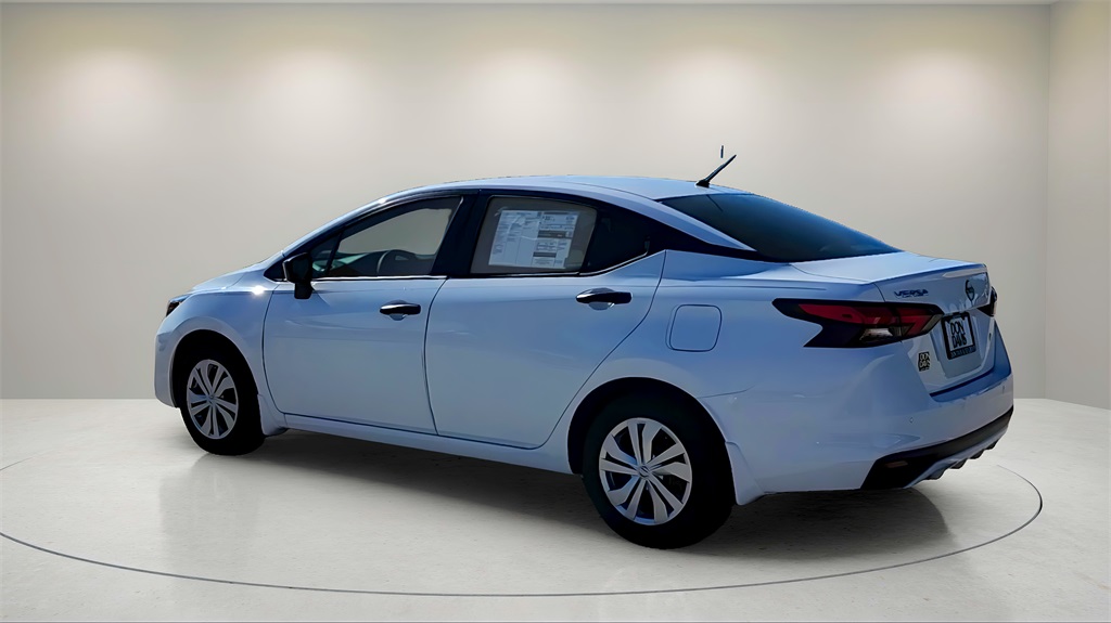 2025 Nissan Versa