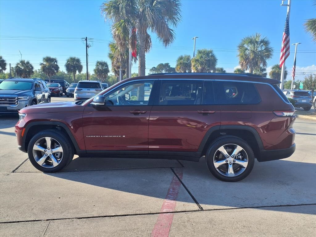 2022 Jeep Grand Cherokee L Limited Red at DeMontrond Auto Country