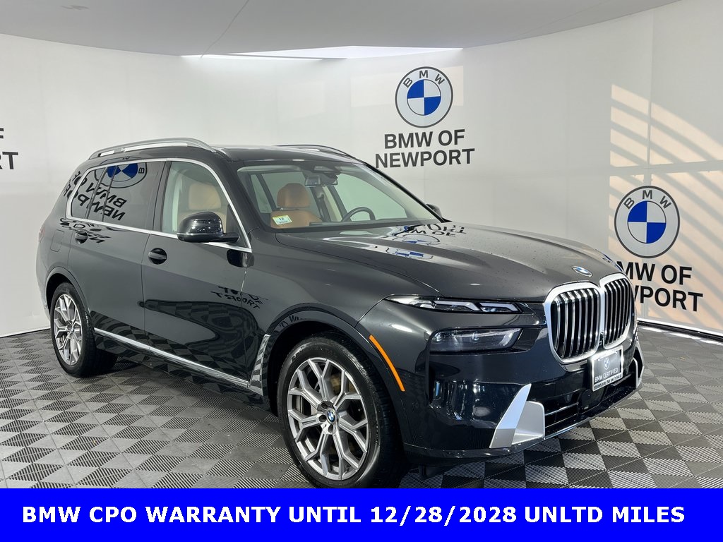 2024 BMW X7 40i's photo