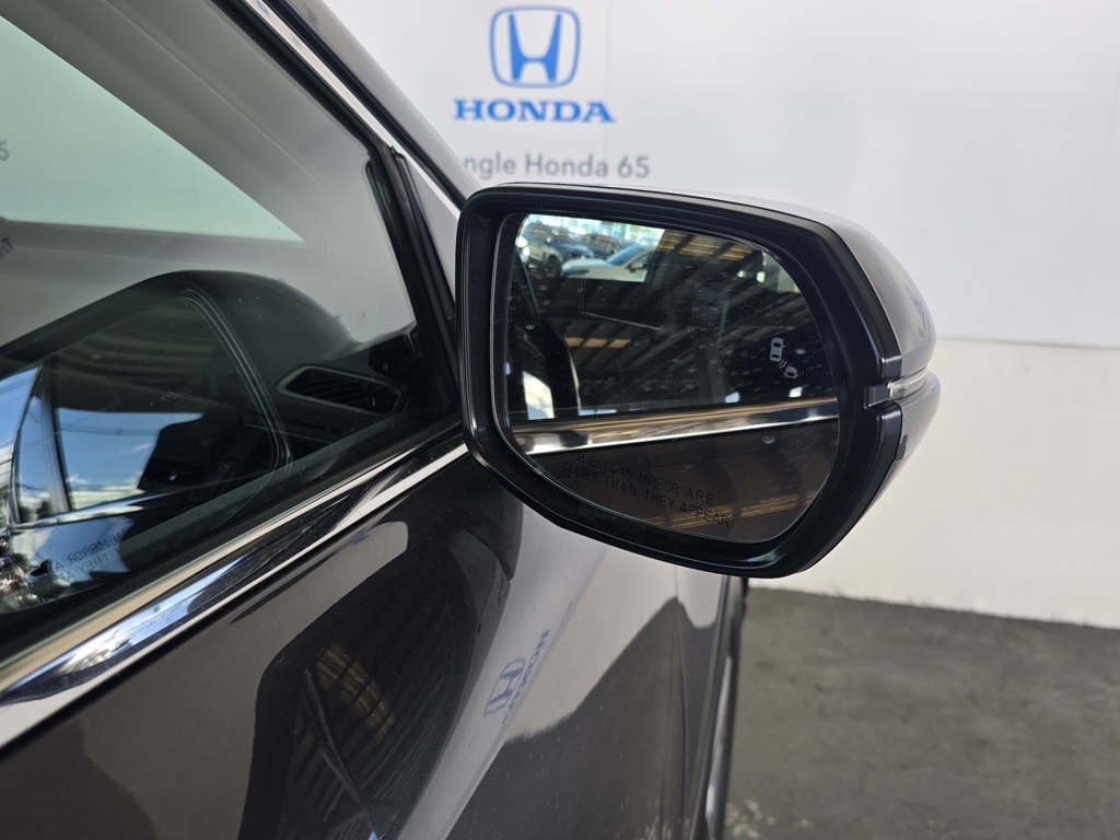 Thumbnail: 2021 Honda CR-V - 21