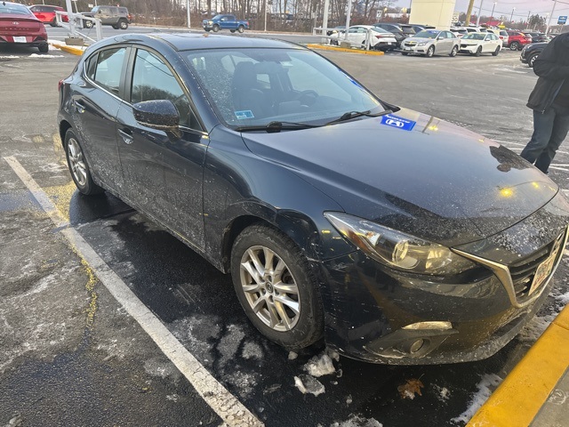 2016 Mazda MAZDA3 i Grand Touring's photo